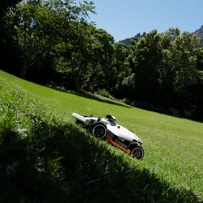 MAMMOTION LUBA 2 AWD 10000X Mähroboter