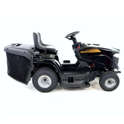 BLACK EDITION® PRO 155/84 Rasentraktor