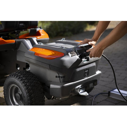HUSQVARNA R 200iX Akku-Frontmäher Inkl. Mähdeck Combi 103