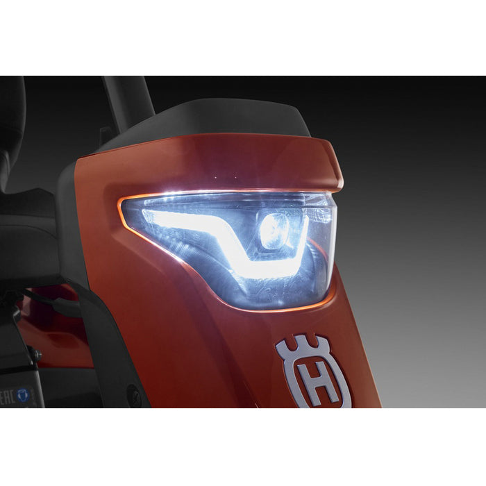 HUSQVARNA R 320X AWD Frontmäher Inkl. Mähdeck Combi 112