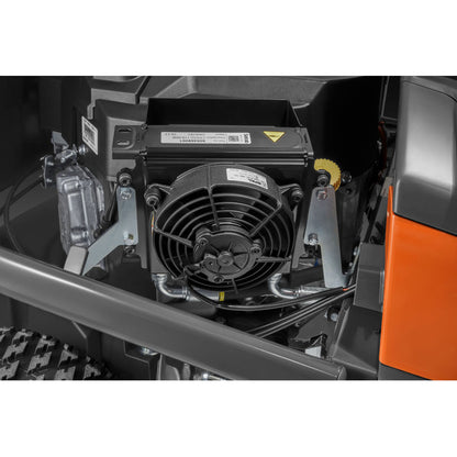 HUSQVARNA R 420TsX AWD Profi-Frontmäher inkl. Mähdeck Combi 103