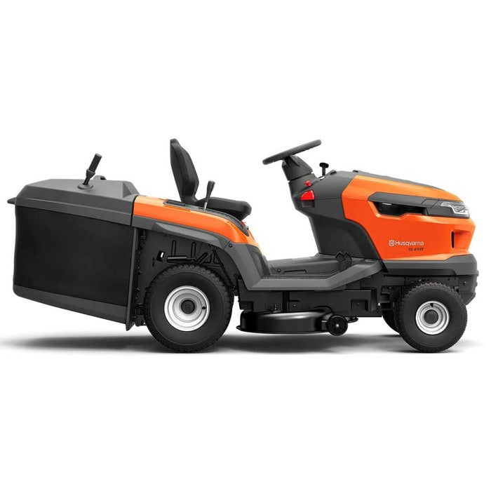 HUSQVARNA TC 215T Rasentraktor inkl. Winterpaket 120 Plus