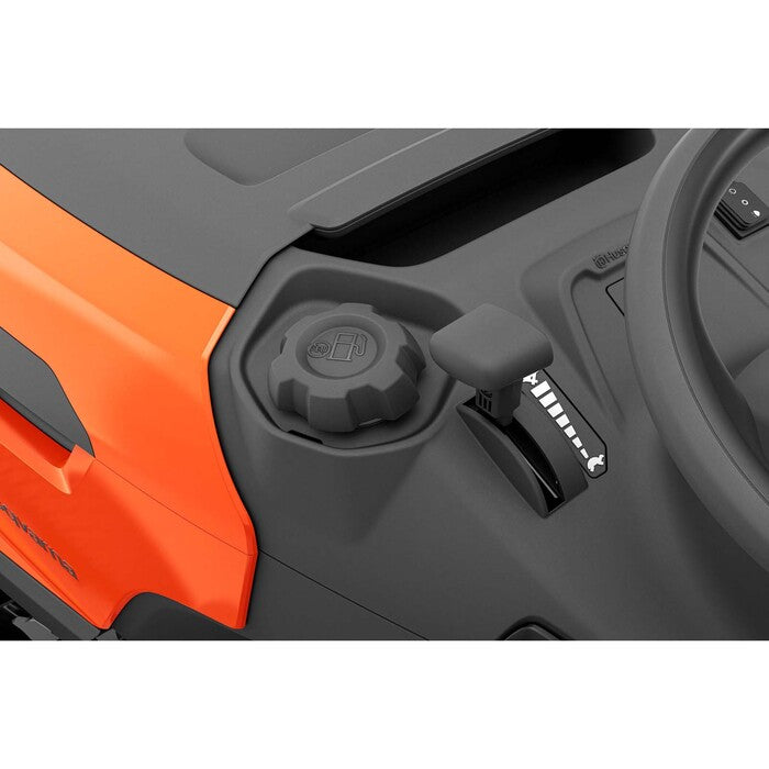 HUSQVARNA TS 215T Rasentraktor