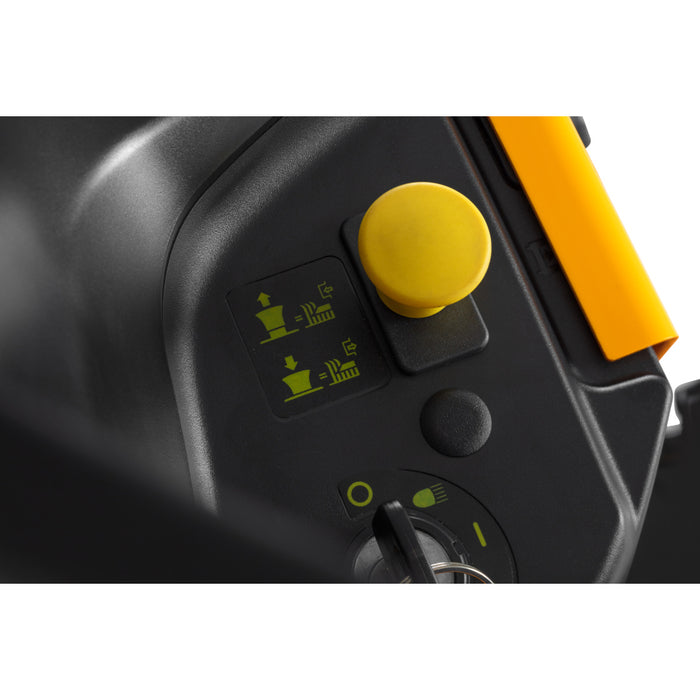 STIGA Tornado 398 M Rasentraktor – Essential